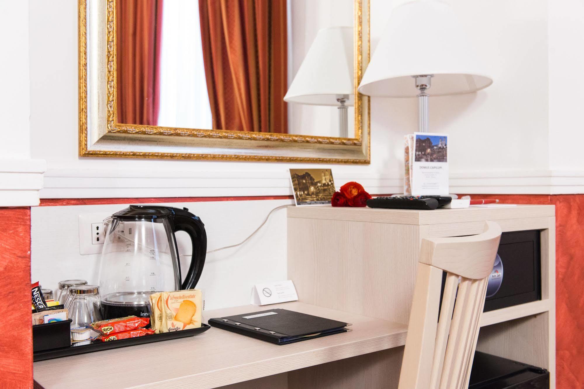 Bed and Breakfast Domus Capilupi Roma Exterior foto